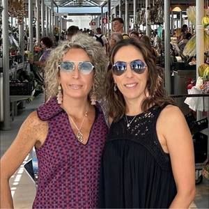 Meet your Posher, Regina